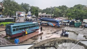 जिले में देर रात से फिर बदला मौसम…..हुई झमाझम बारिश…….कई इलाकों में बारिश, बिजली कड़कने के साथ चली तेज हवा…….अगले 5 दिन जारी रहेगी झमाझम बारिश का दौर