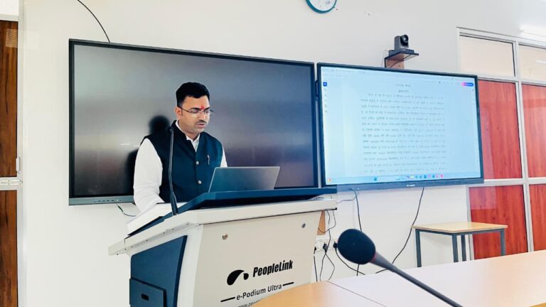 यातायात जागरूकता पर शोध कर राष्ट्रपति पदक प्राप्त ट्रैफिक मैन डॉ. महेश मिश्रा ने प्राप्त की पीएचडी उपाधि
